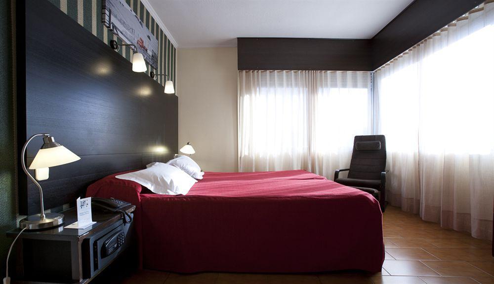Hrc Hotel Madri Exterior foto