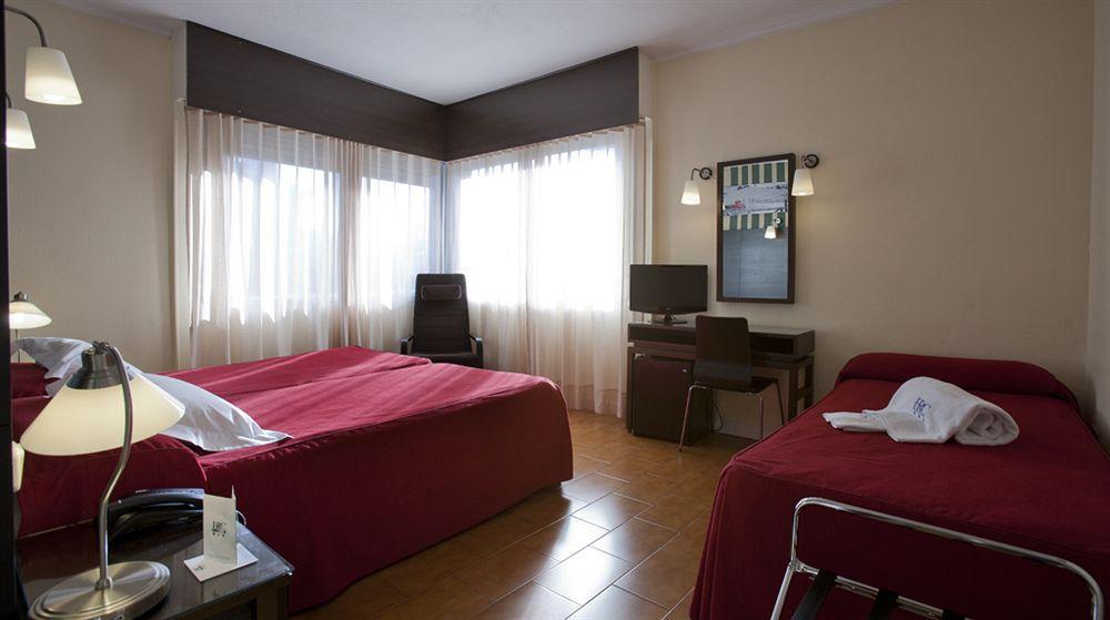 Hrc Hotel Madri Exterior foto